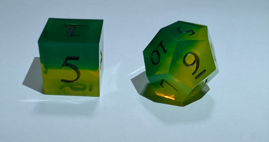 Handmade Resin DND Dice - Verdant Gleam